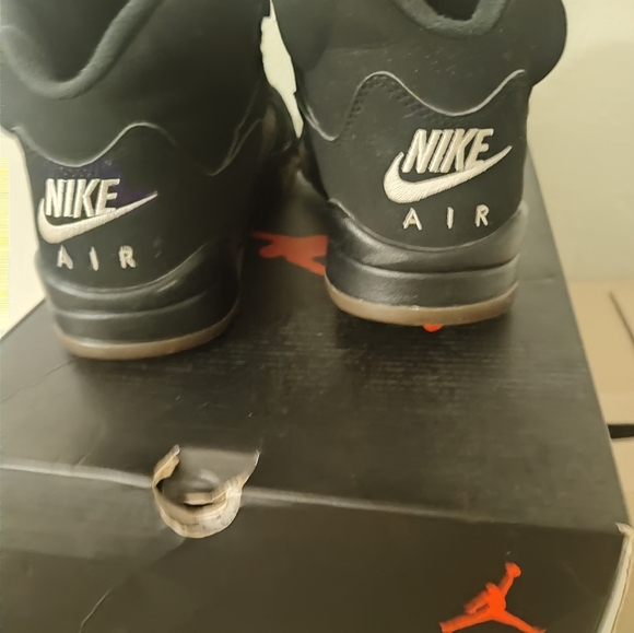 Men's Jordan Retro 5 - Picture 6 of 8